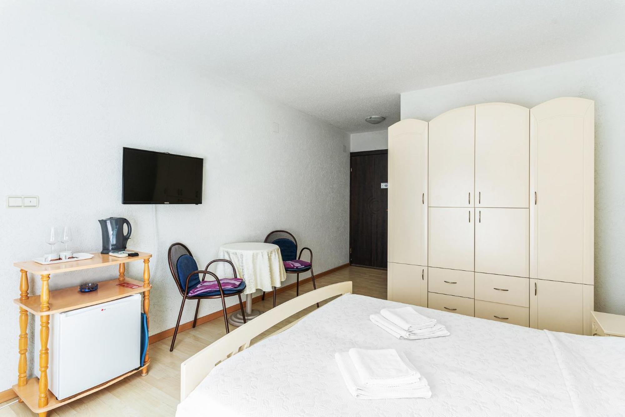 Sun Guest House Budva Buitenkant foto