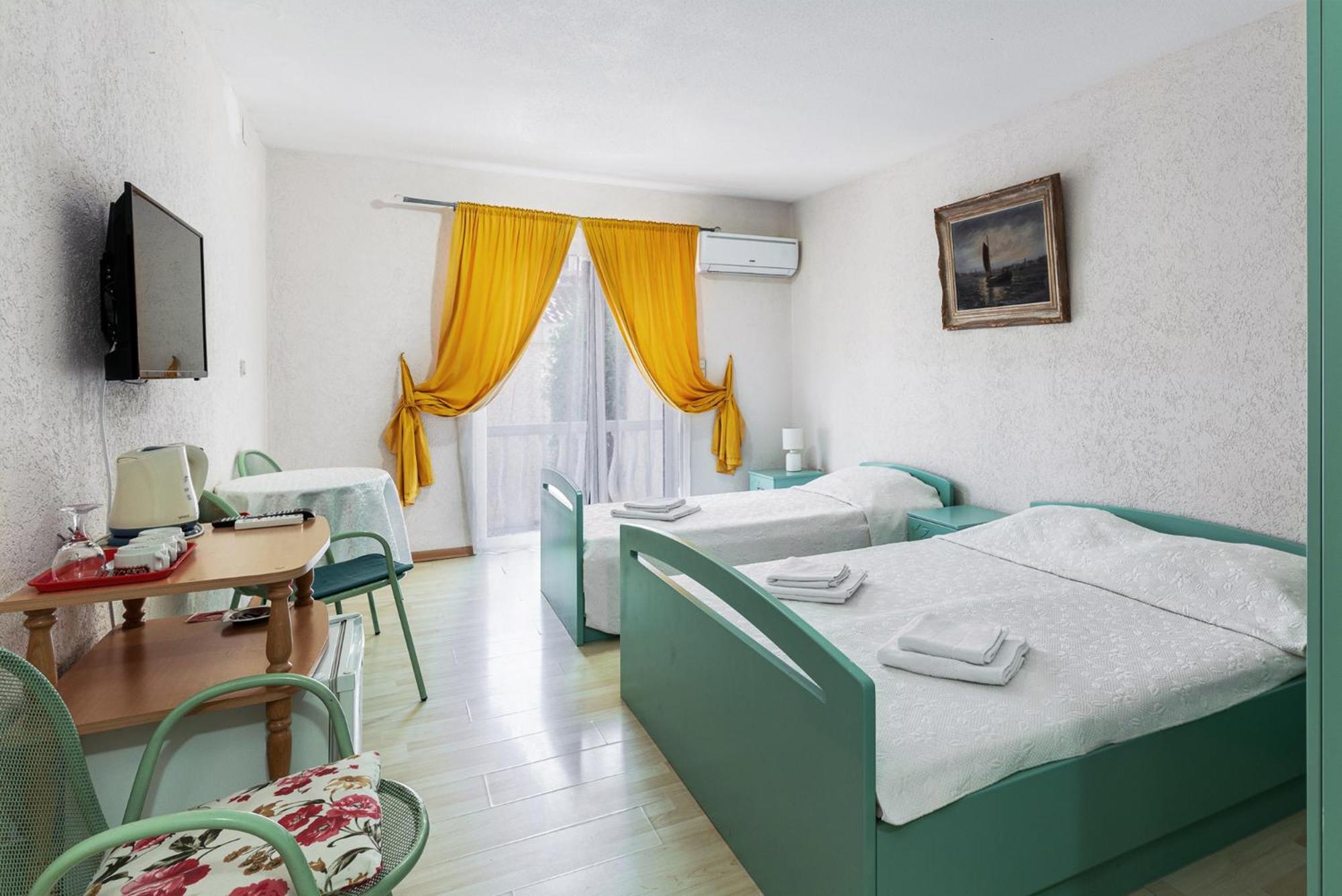 Sun Guest House Budva Buitenkant foto