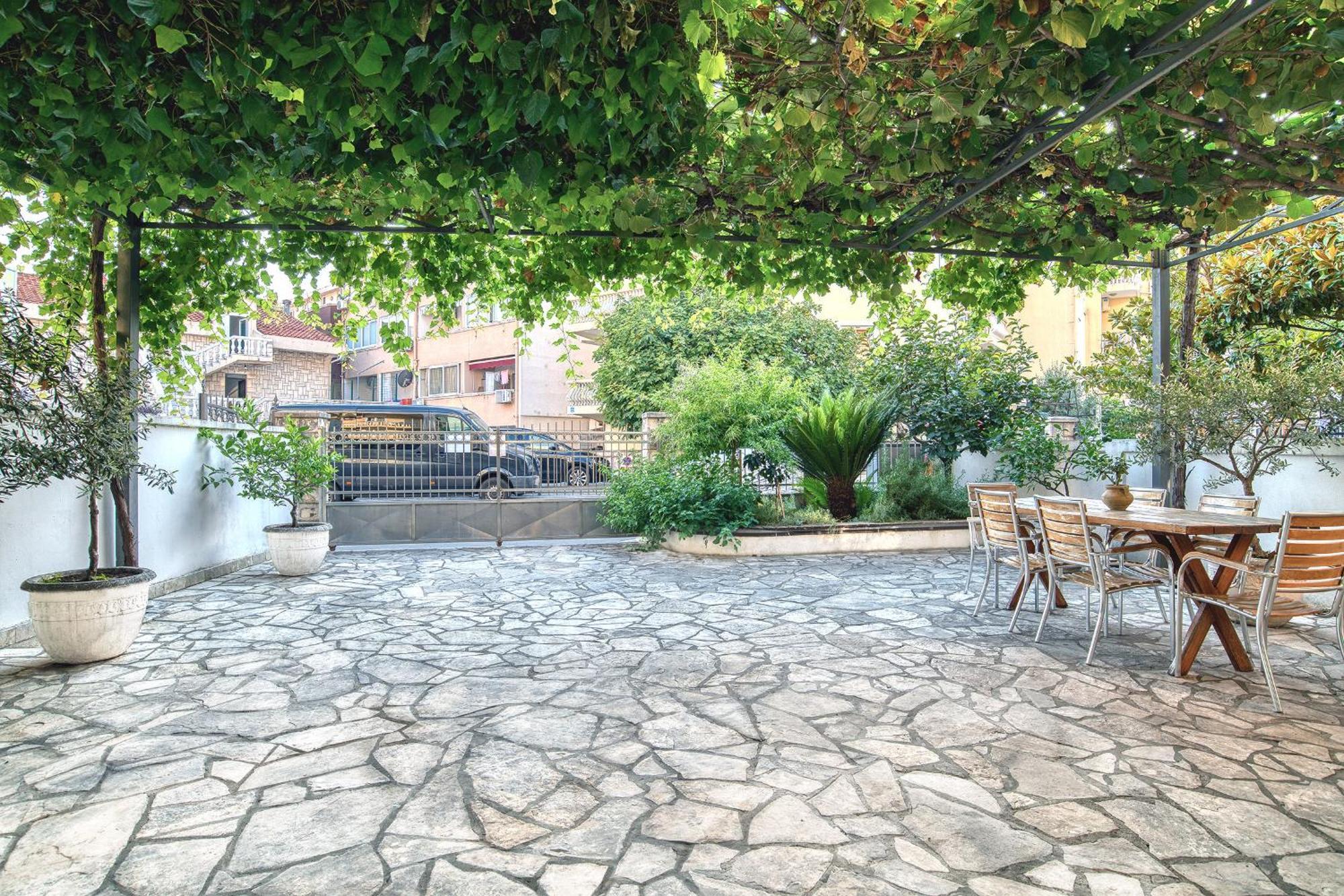 Sun Guest House Budva Buitenkant foto
